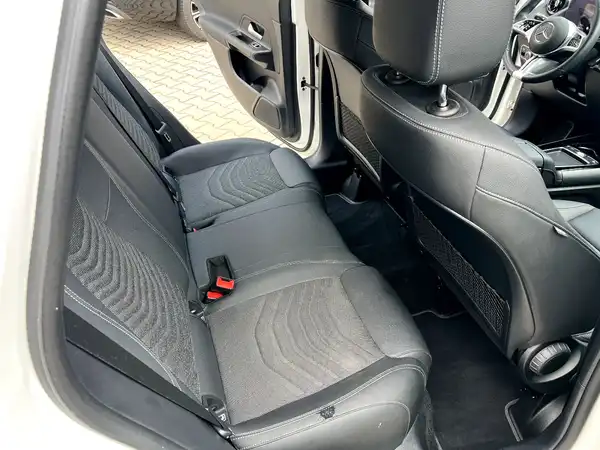 MERCEDES-BENZ B-KLASSE (15/26)