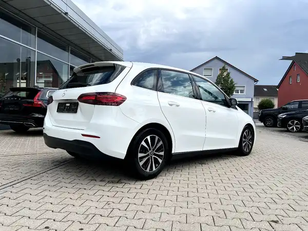 MERCEDES-BENZ B-KLASSE (4/26)