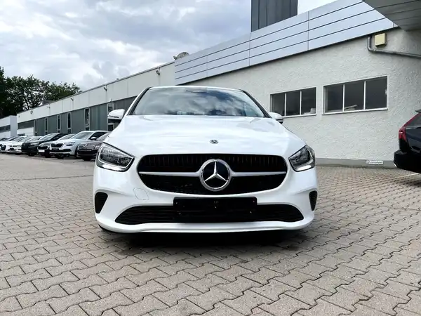 MERCEDES-BENZ B-KLASSE (6/26)