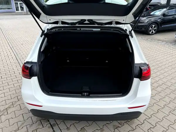 MERCEDES-BENZ B-KLASSE (7/26)