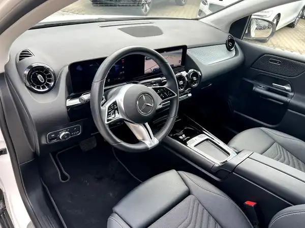 MERCEDES-BENZ B-KLASSE (9/26)