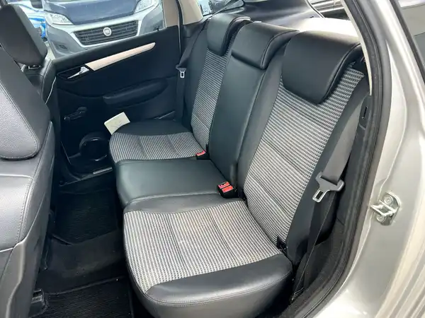 MERCEDES-BENZ B-KLASSE (13/26)