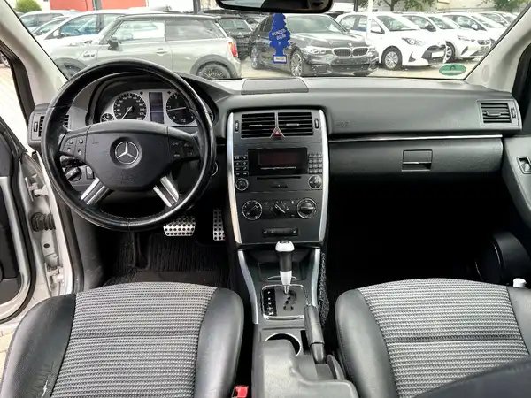 MERCEDES-BENZ B-KLASSE (17/26)