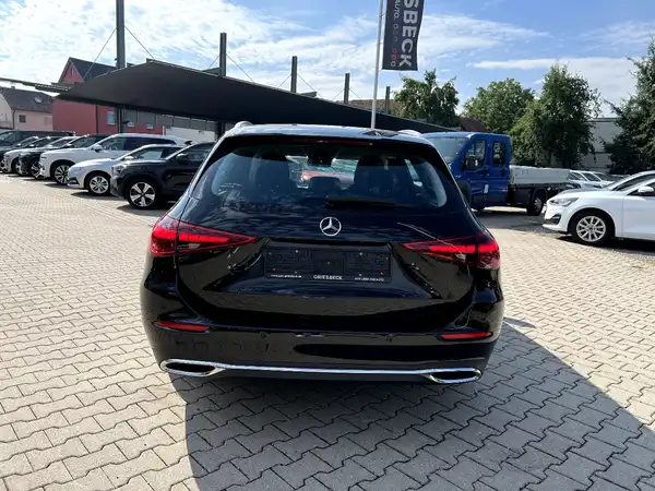 MERCEDES-BENZ C 200 (3/27)