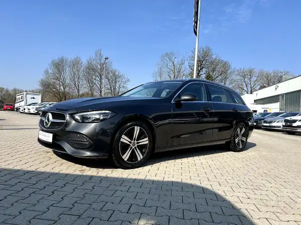 MERCEDES-BENZ C-KLASSE (1/26)
