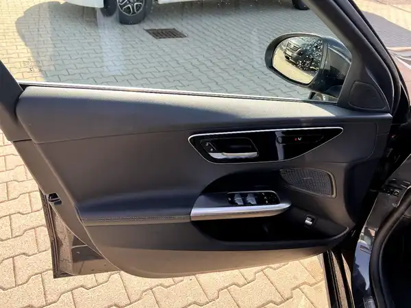 MERCEDES-BENZ C-KLASSE (11/26)
