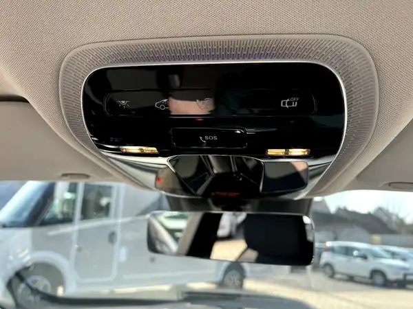 MERCEDES-BENZ C-KLASSE (26/26)