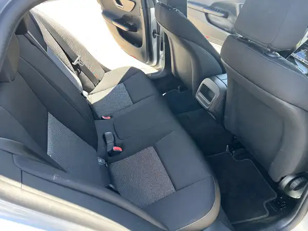MERCEDES-BENZ C 220 (17/27)