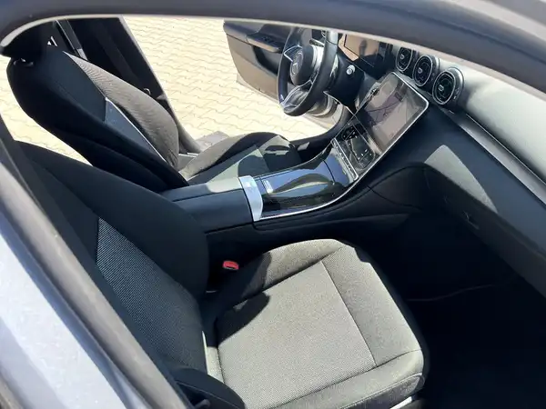 MERCEDES-BENZ C 220 (22/27)