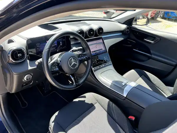 MERCEDES-BENZ C 220 (12/30)