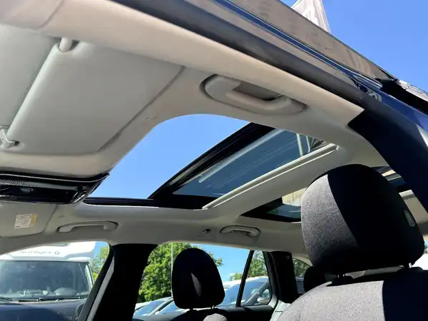 MERCEDES-BENZ C 220 (14/30)