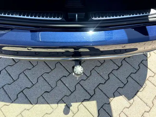 MERCEDES-BENZ C 220 (10/30)