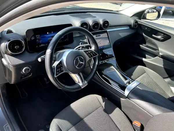 MERCEDES-BENZ C 220 (10/27)