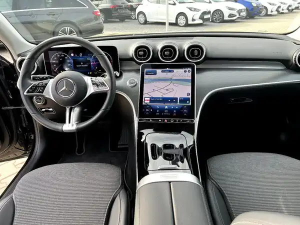 MERCEDES-BENZ C 200 (18/27)