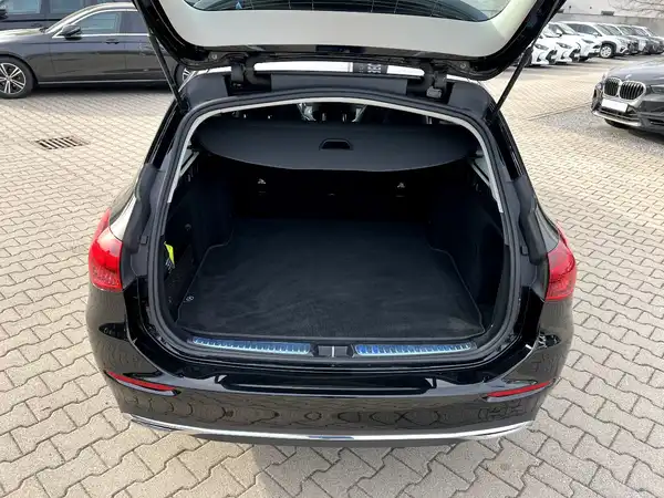 MERCEDES-BENZ C 200 (7/27)