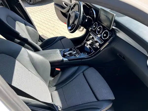 MERCEDES-BENZ C 250 (23/29)