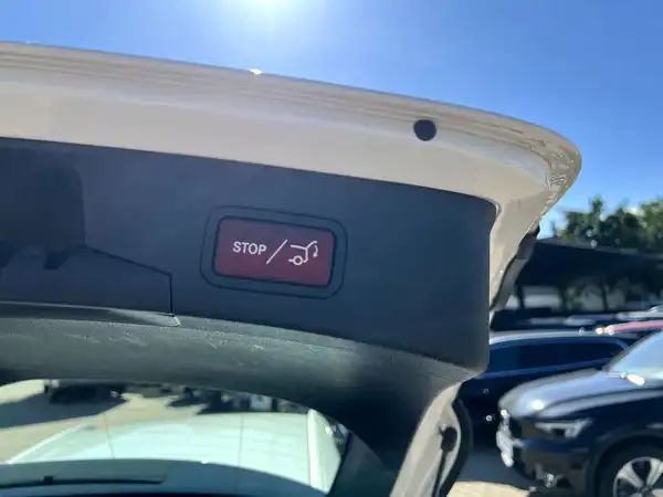 MERCEDES-BENZ C 250 (9/29)