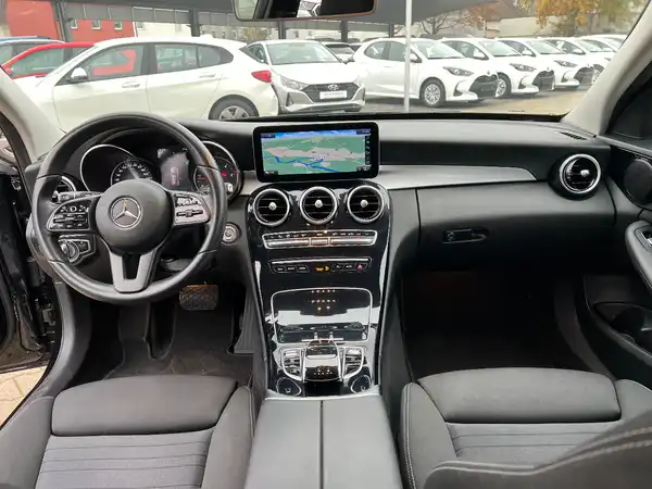 MERCEDES-BENZ C-KLASSE (19/28)