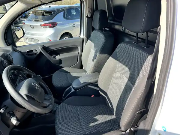 MERCEDES-BENZ CITAN (14/25)