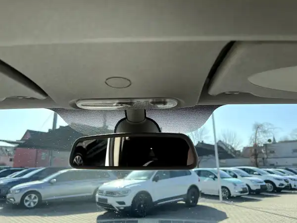 MERCEDES-BENZ CITAN (25/25)