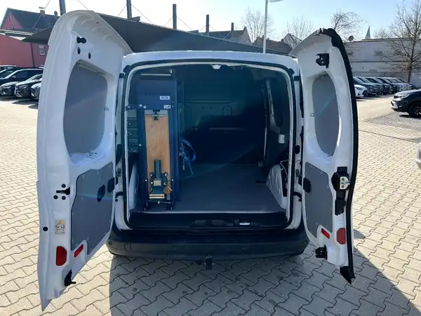 MERCEDES-BENZ CITAN (7/25)