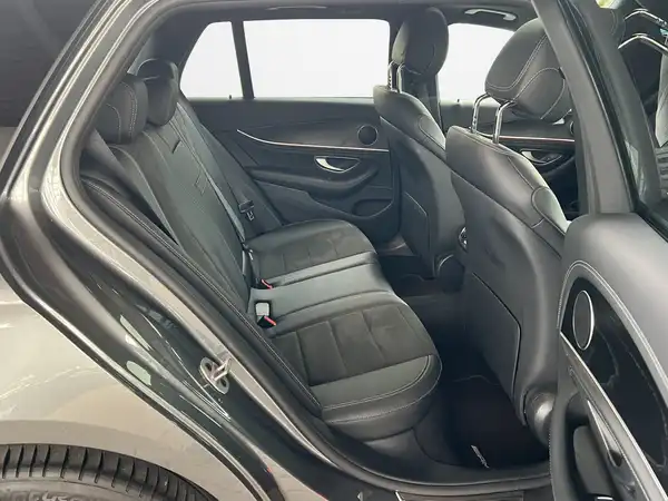 MERCEDES-BENZ E 300 (13/19)