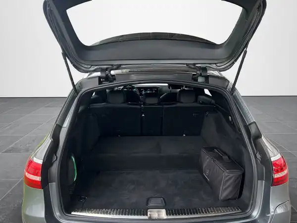 MERCEDES-BENZ E 300 (14/19)