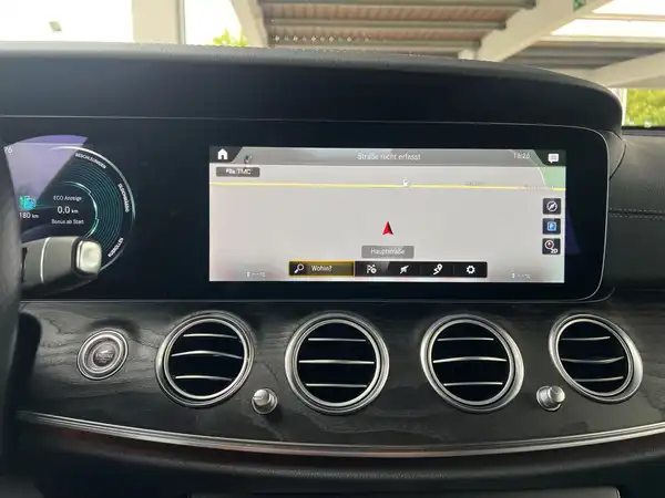 MERCEDES-BENZ E 300 (19/19)