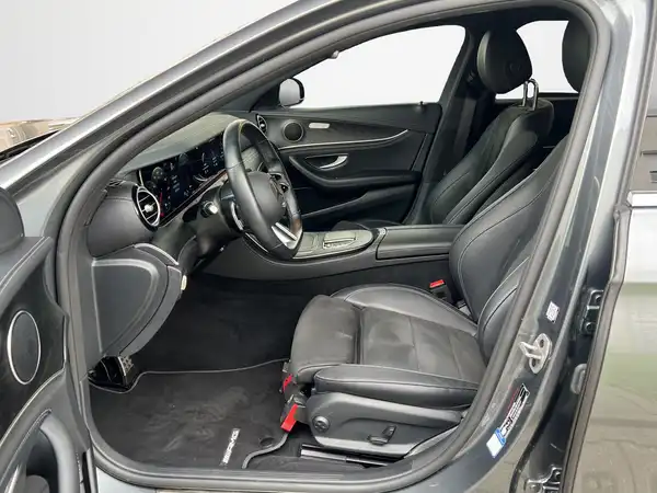 MERCEDES-BENZ E 300 (7/19)