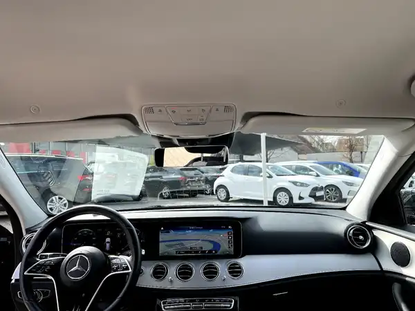 MERCEDES-BENZ E-220 d (19/27)