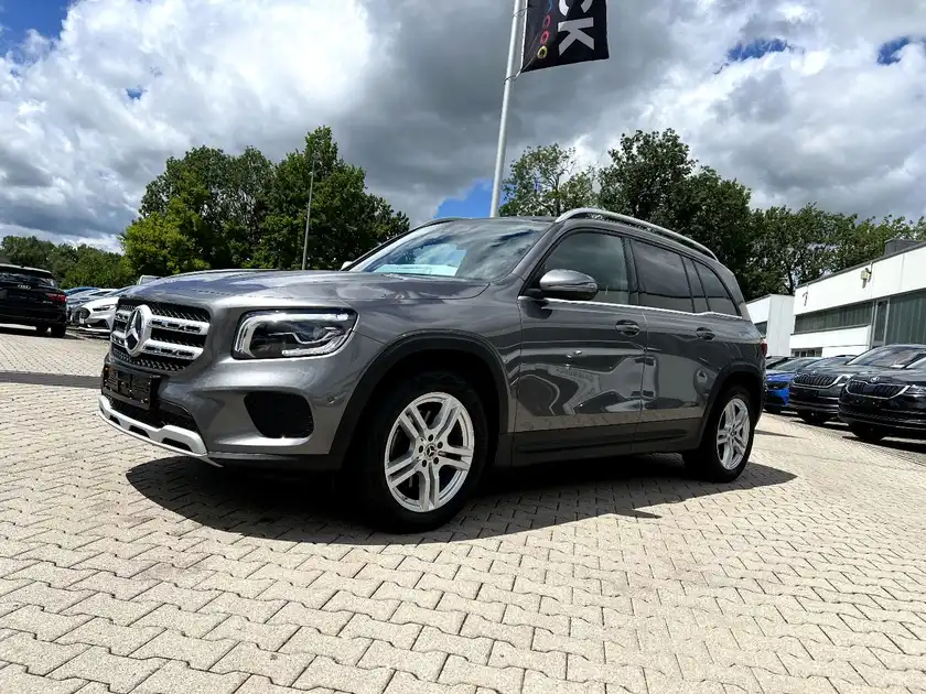 MERCEDES-BENZ GL (1/27)