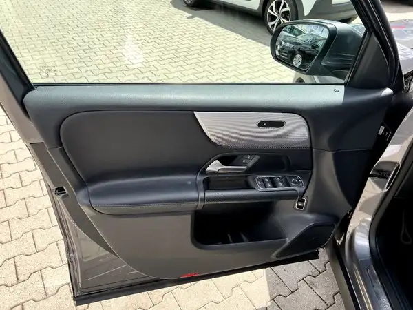 MERCEDES-BENZ GL (11/27)