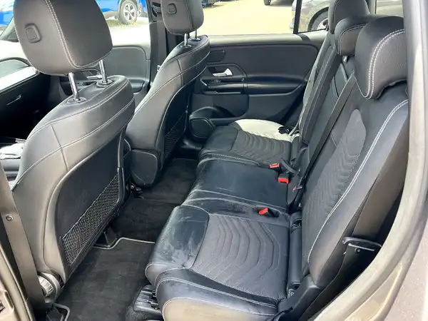 MERCEDES-BENZ GL (13/27)