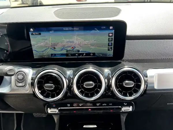 MERCEDES-BENZ GL (25/27)