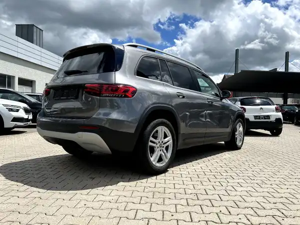 MERCEDES-BENZ GL (4/27)