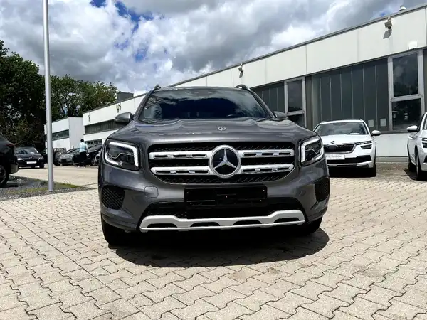 MERCEDES-BENZ GL (6/27)