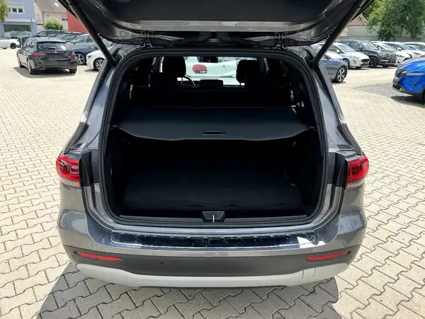MERCEDES-BENZ GL (7/27)