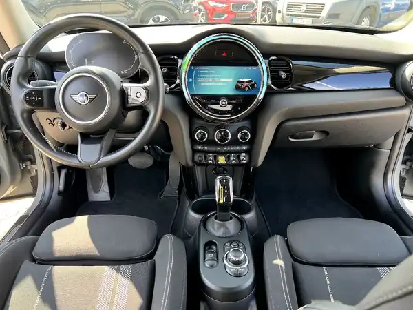 MINI COOPER (13/22)