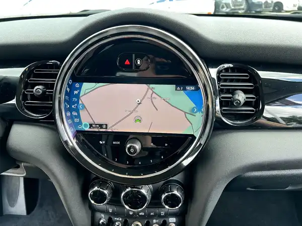MINI COOPER (20/22)