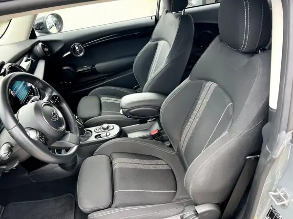 MINI COOPER (8/22)
