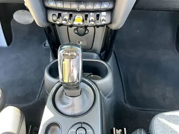 MINI COOPER (19/23)