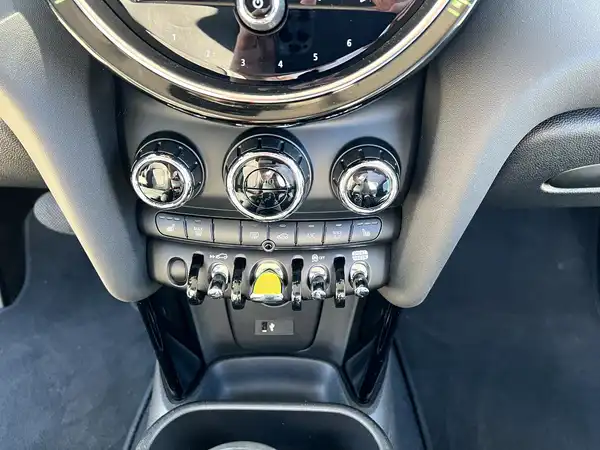 MINI COOPER (20/23)