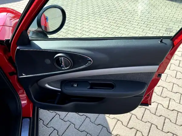 MINI COOPER CLUBMAN (22/29)