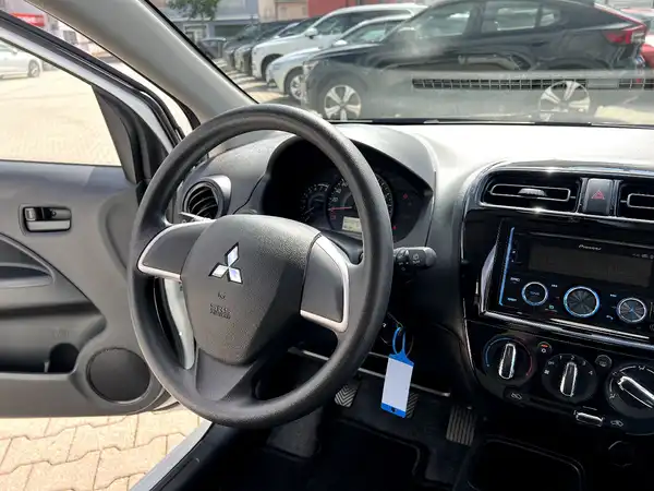 MITSUBISHI L (25/26)