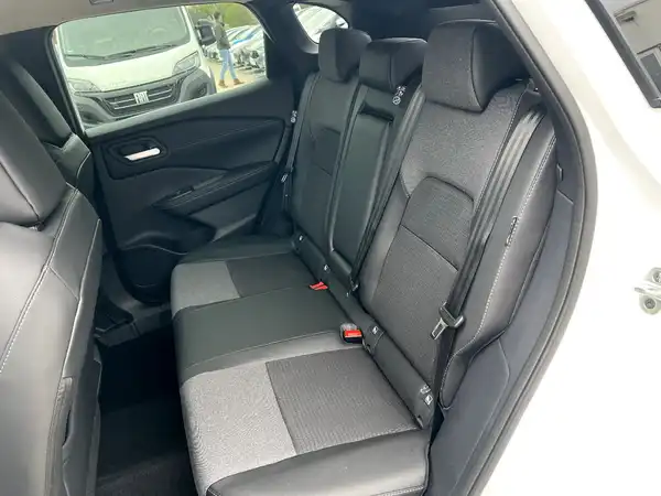 NISSAN QASHQAI (13/27)