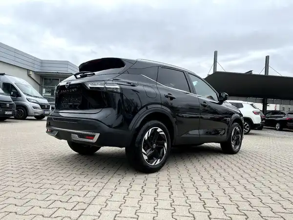 NISSAN QASHQAI (4/27)