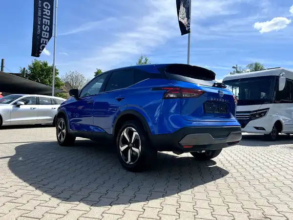 NISSAN QASHQAI (2/28)