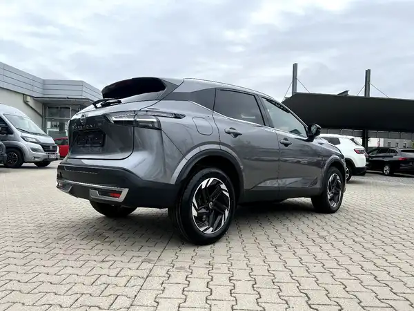 NISSAN QASHQAI (4/27)