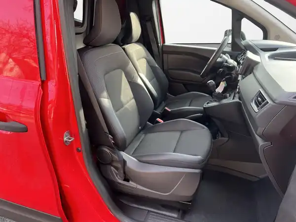 NISSAN TOWNSTAR (12/20)