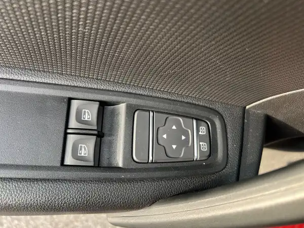 NISSAN TOWNSTAR (20/20)